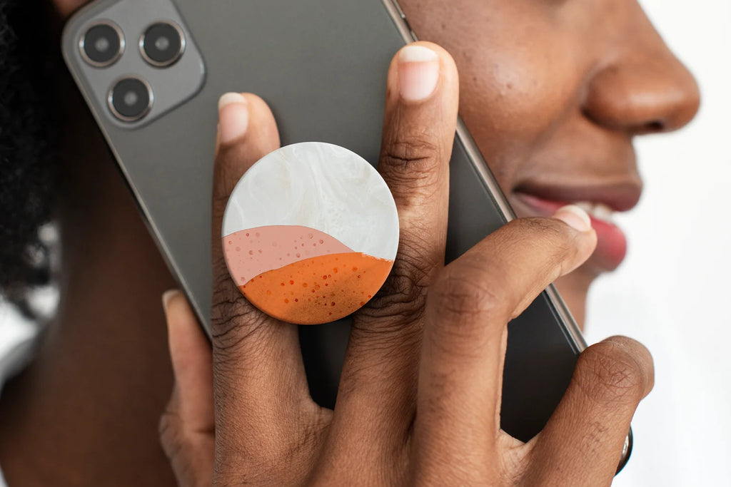 The Ultimate Guide to Cellphone Grips: Why Collapsible Grips Are the Most Popular Choice